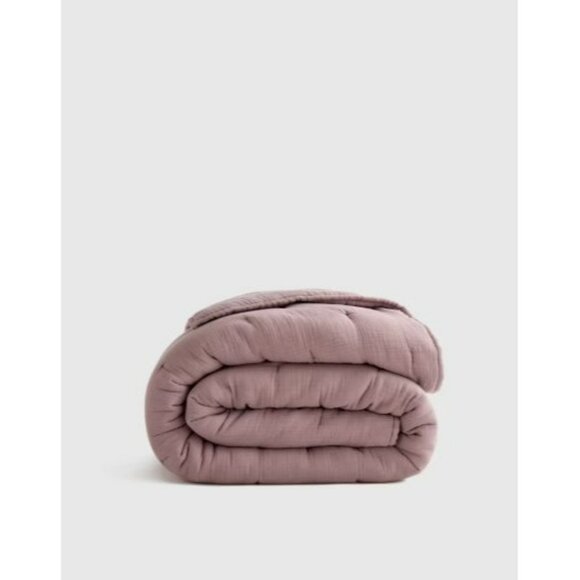 NWT Quince King Fig Organic Airy Gauze Dream Quilt – Lightweight, No Shams - Picture 1 of 4
